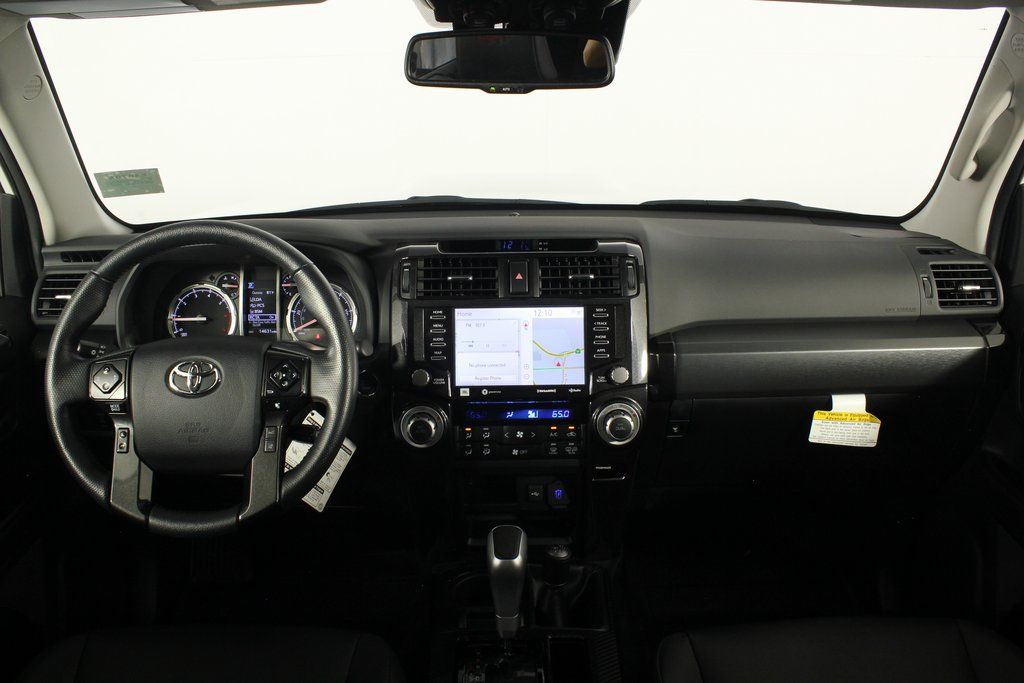 Thumbnail: 2023 Toyota 4Runner - 8