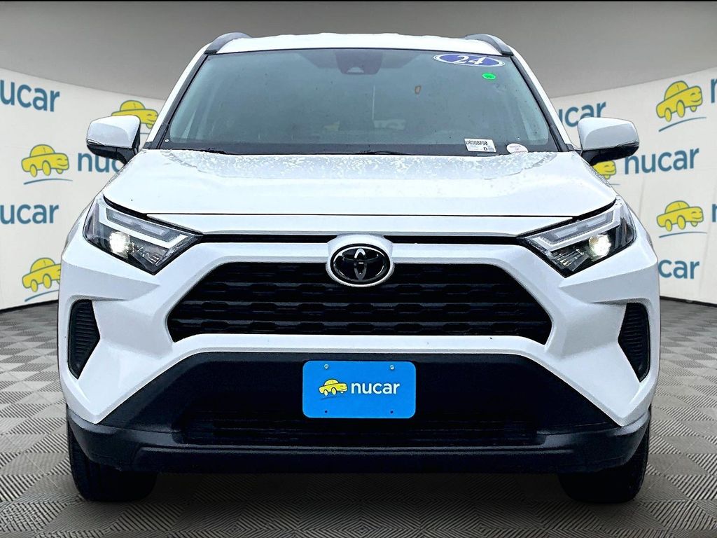 2024 Toyota RAV4 — photo 2