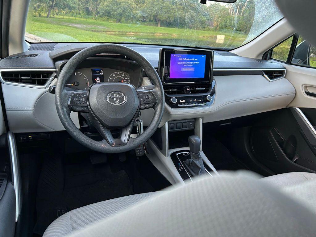 Thumbnail: 2023 Toyota Corolla Cross - 10