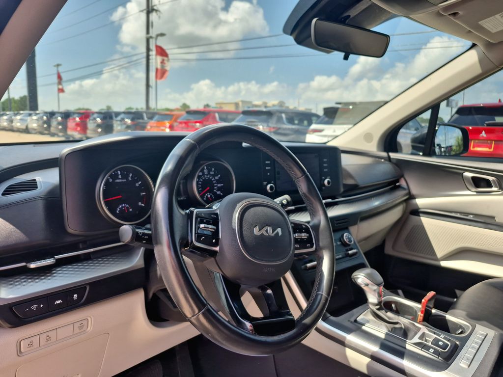 2022 Kia Carnival LXS Gray at Shottenkirk Kia Fort Bend