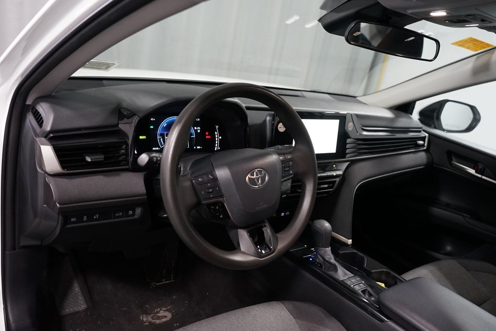 Thumbnail: 2025 Toyota Camry - 7