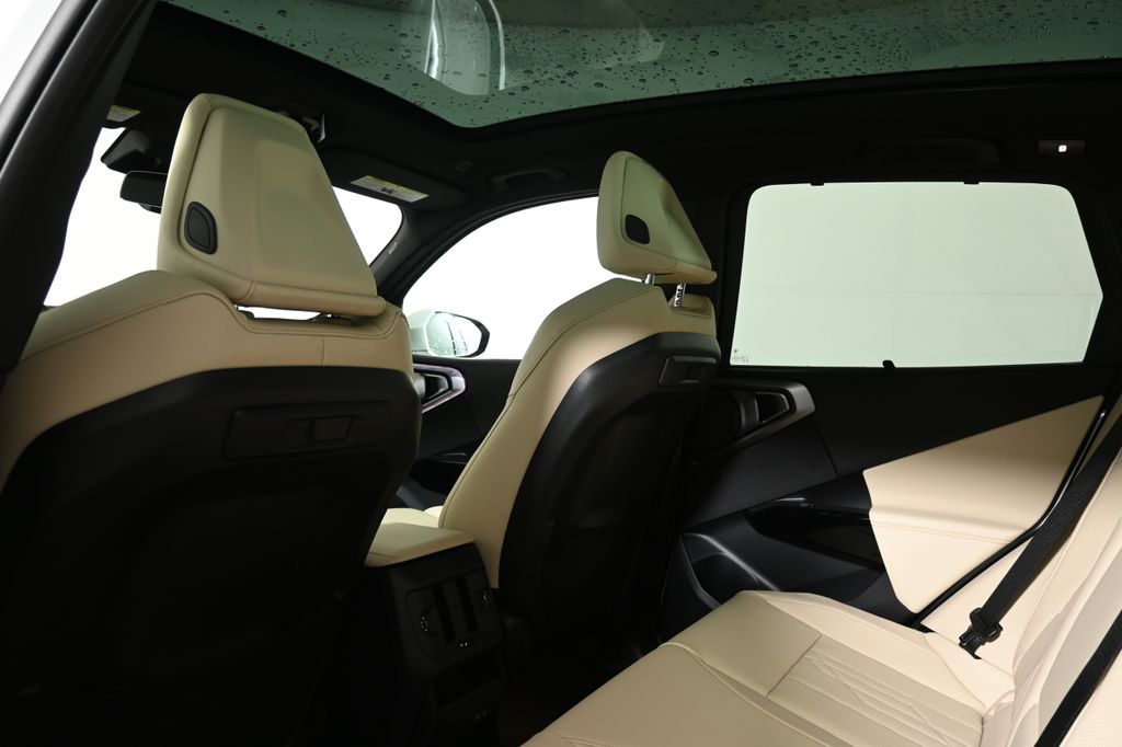 Thumbnail: 2026 BMW X3 - 32