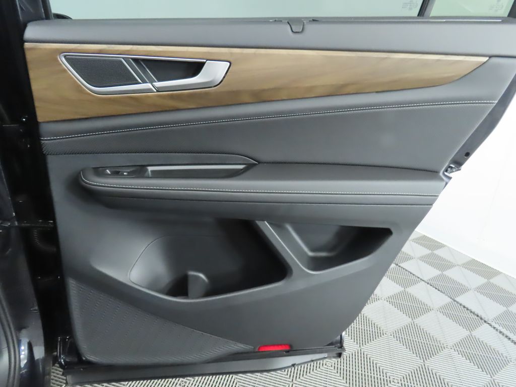 Thumbnail: 2026 Volkswagen Atlas - 28