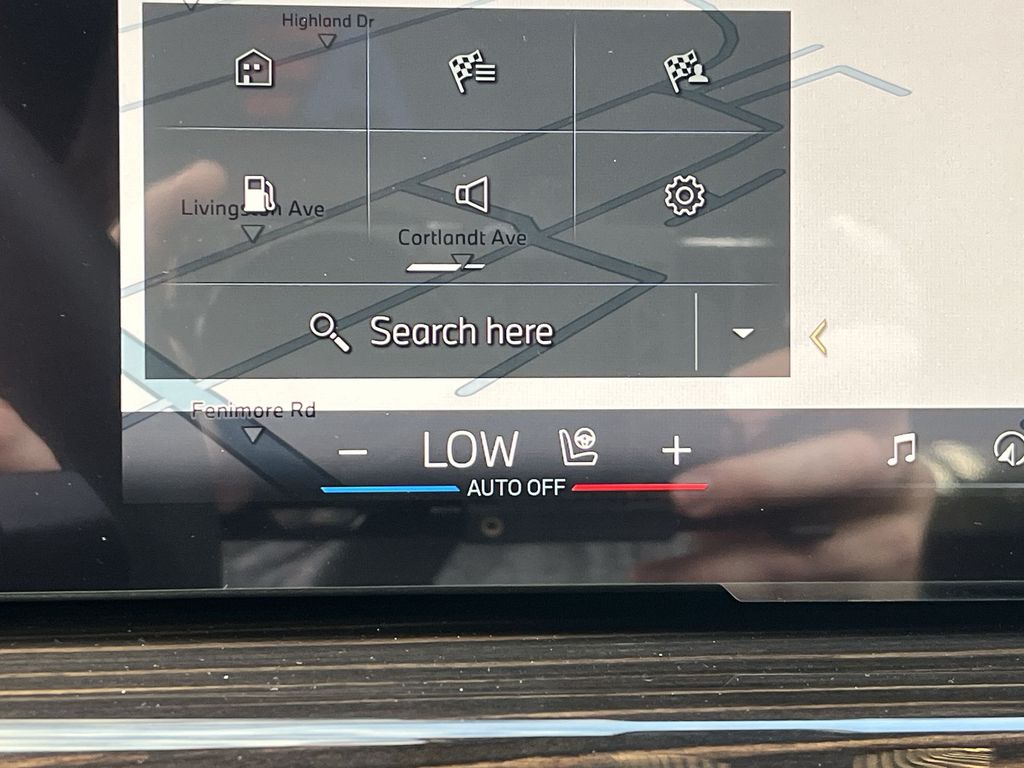 Thumbnail: 2026 BMW X5 - 19