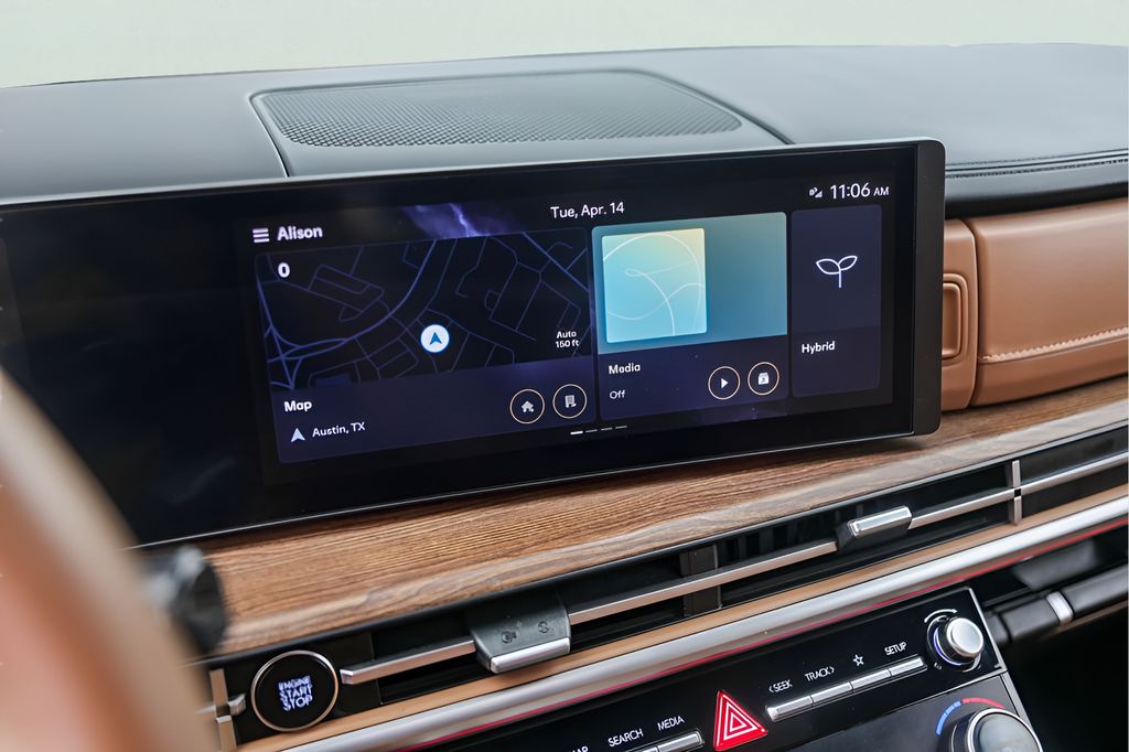 Used Car 2024 Hyundai Santa Fe Hybrid  Limited For Sale Under $40,000 In Austin, Texas