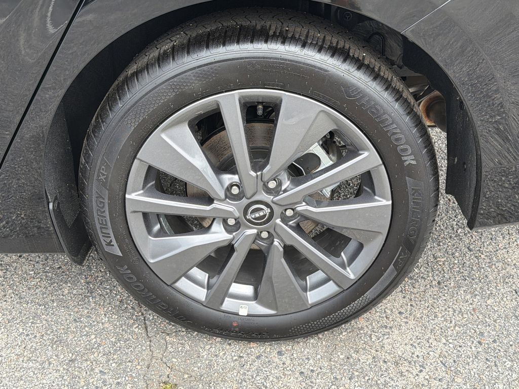 New 2026 Nissan Sentra Sedan