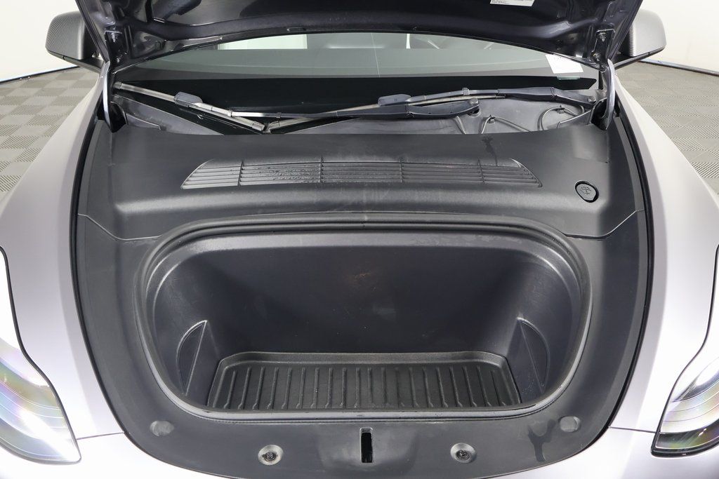 Thumbnail: 2023 Tesla Model Y - 15