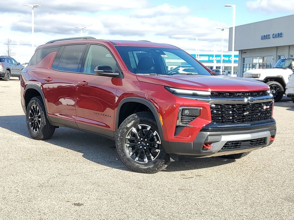 2025 Chevrolet Traverse Z71 35