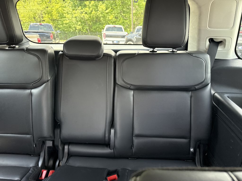 Used 2025 Ford Expedition SUV