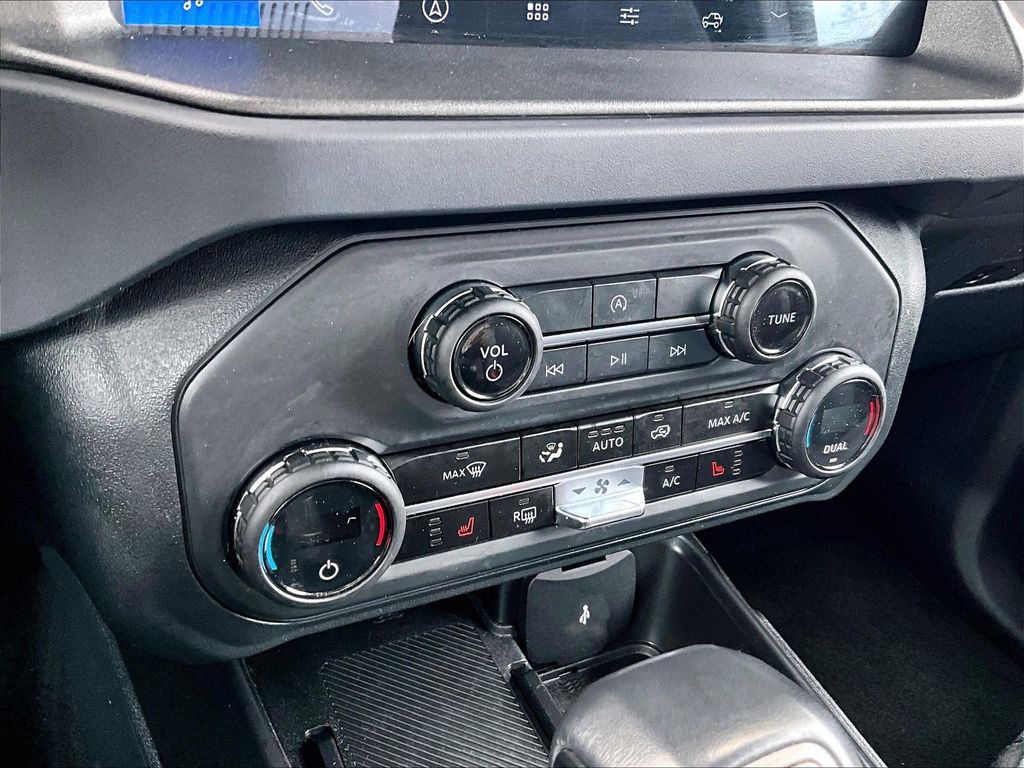 2025 Ford Bronco — photo 26