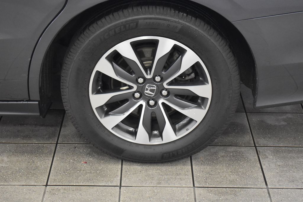 2021 Honda Odyssey EX-L 11