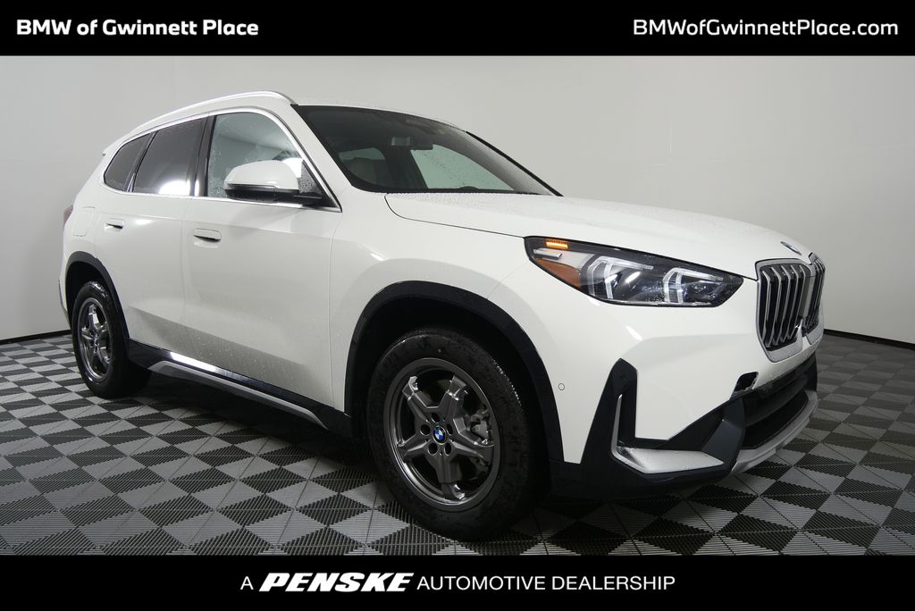 2025 BMW X1 xDrive28i Hero Image