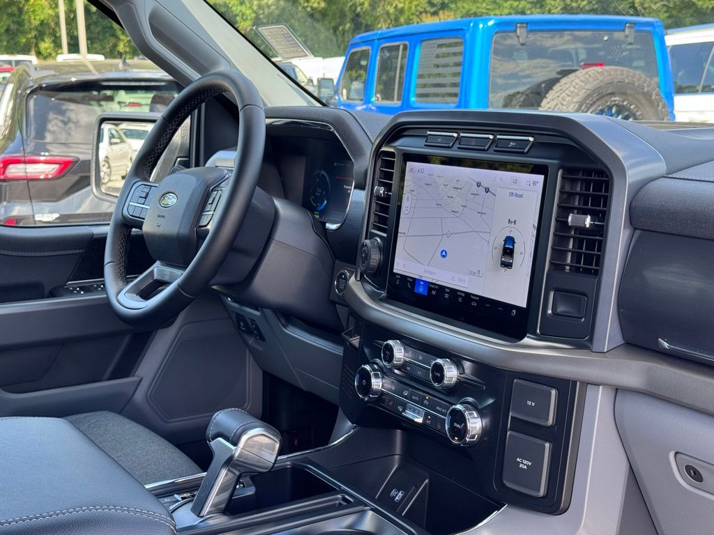 FordF-150 Lightning5