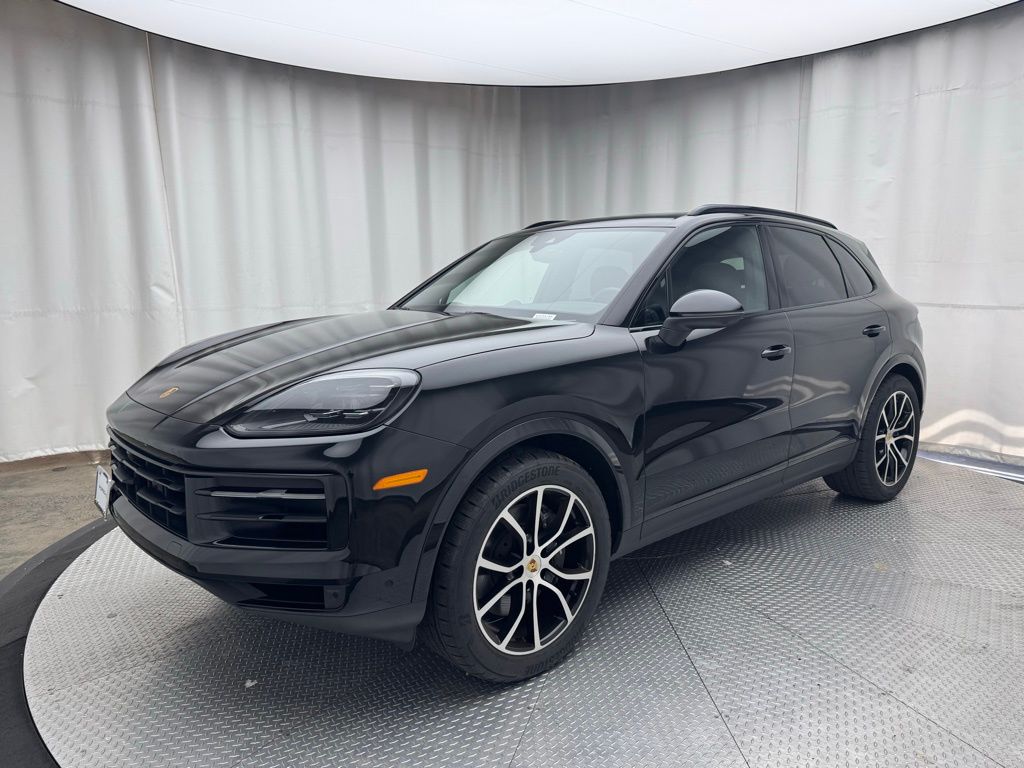 Thumbnail: 2024 Porsche Cayenne - 1