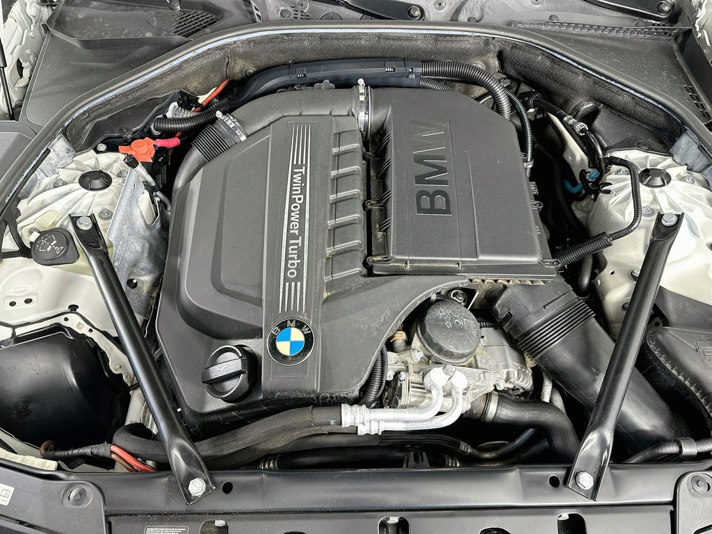 BMW5 Series31