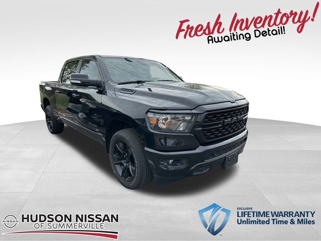 2022 Diamond Black Crystal Pearlcoat Ram 1500 Big Horn/Lone Star Truck