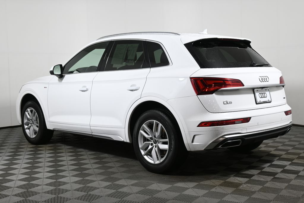 2022 Audi Q5 e Premium 5