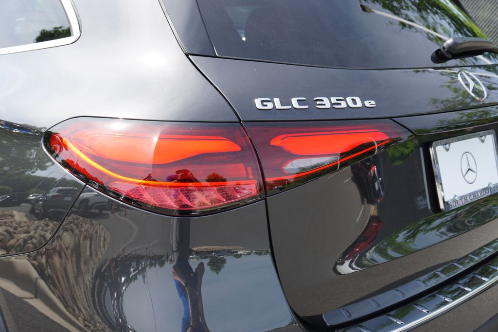 2025 Mercedes-Benz GLC 350 15
