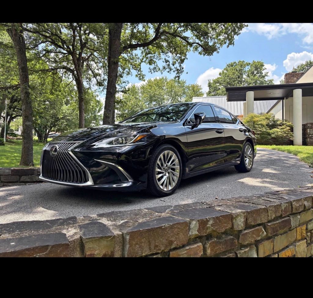 Black (Obsidian) 2021 Lexus ES Hybrid Sedan Front-Wheel Drive Continuously Variable Transmission