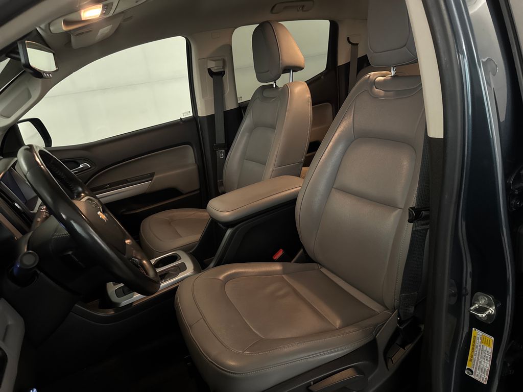 Used 2019 Gray Chevrolet LT image 17