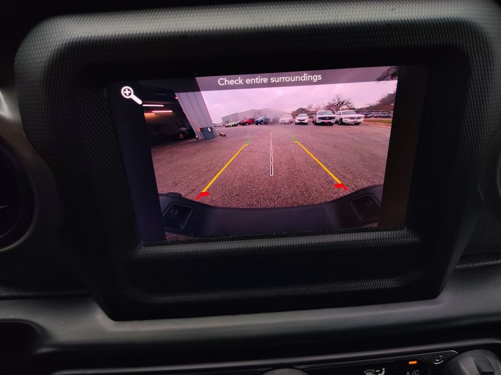 Used Car 2022 Jeep Gladiator  Sport For Sale Under $40,000 In Austin, Texas