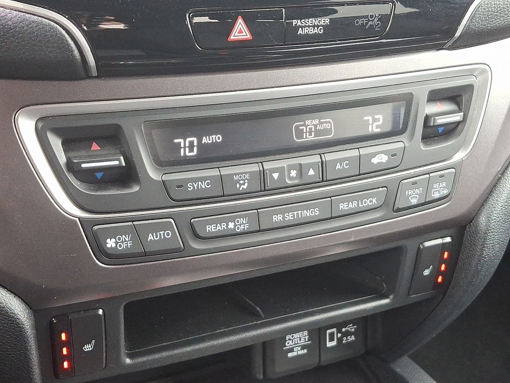 Thumbnail: 2022 Honda Pilot - 16