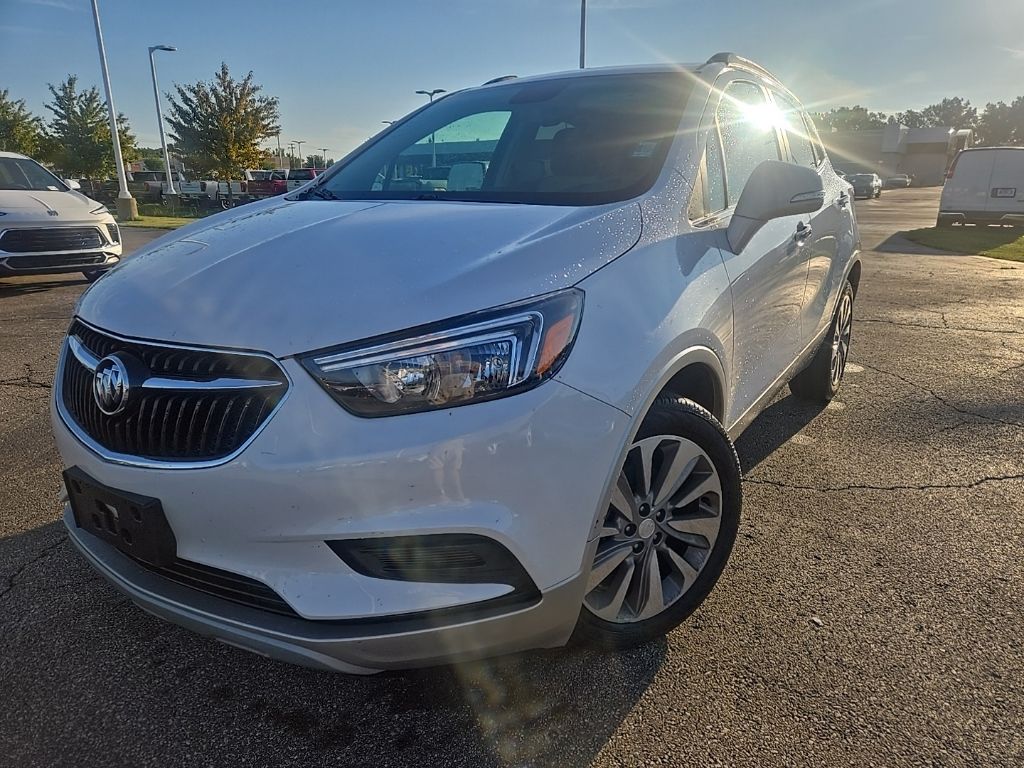 White Frost Tricoat 2019 Buick Encore SUV / Crossover Front-Wheel Drive 6-Speed Automatic Overdrive