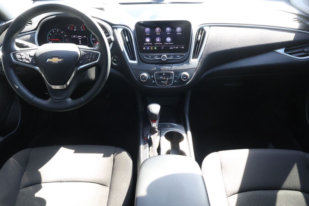 Thumbnail: 2025 Chevrolet Malibu - 15