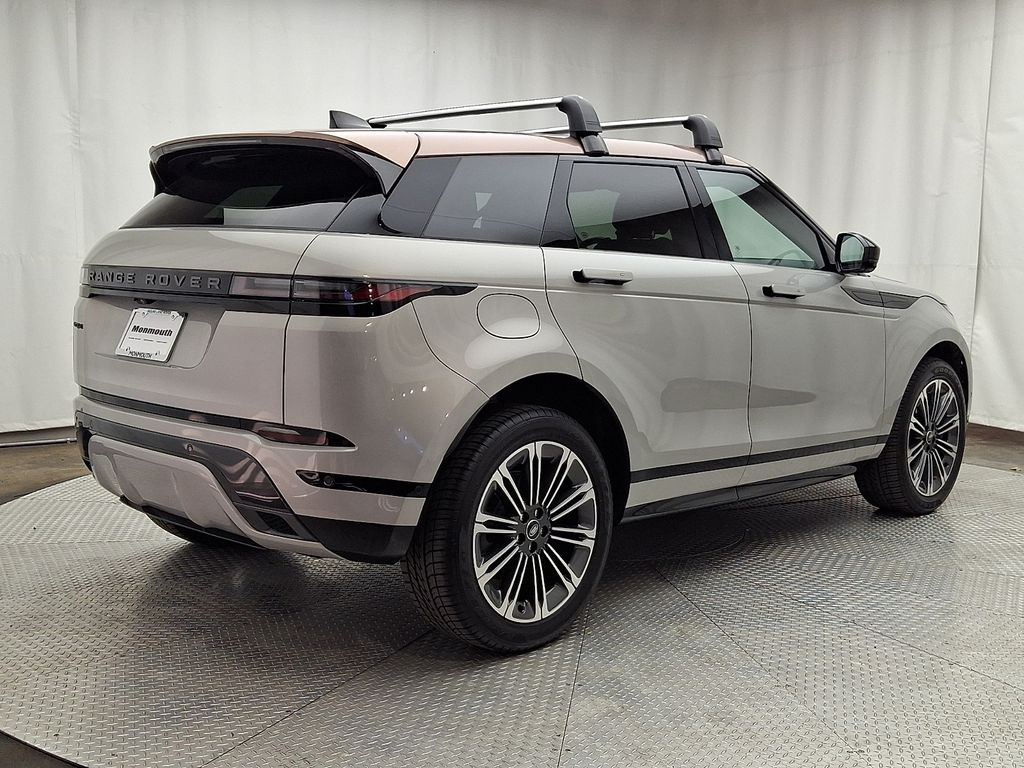 Thumbnail: 2026 Land Rover Range Rover Evoque - 4