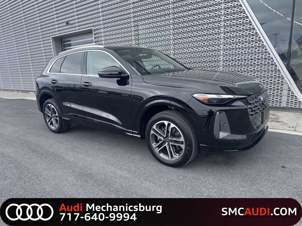 2025 Audi Q5 quattro Premium 40 TFSI