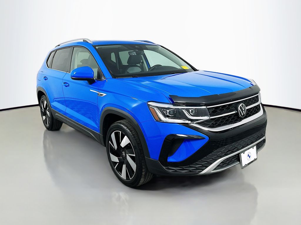 Thumbnail: 2023 Volkswagen Taos - 3