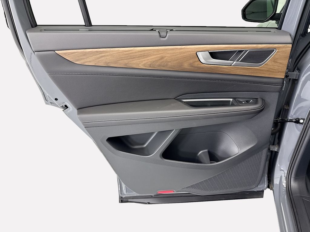 Thumbnail: 2026 Volkswagen Atlas - 25