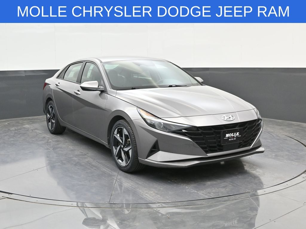 Fluid Metal 2023 Hyundai Elantra SEL FWD Sedan Front-Wheel Drive Continuously Variable Transmission