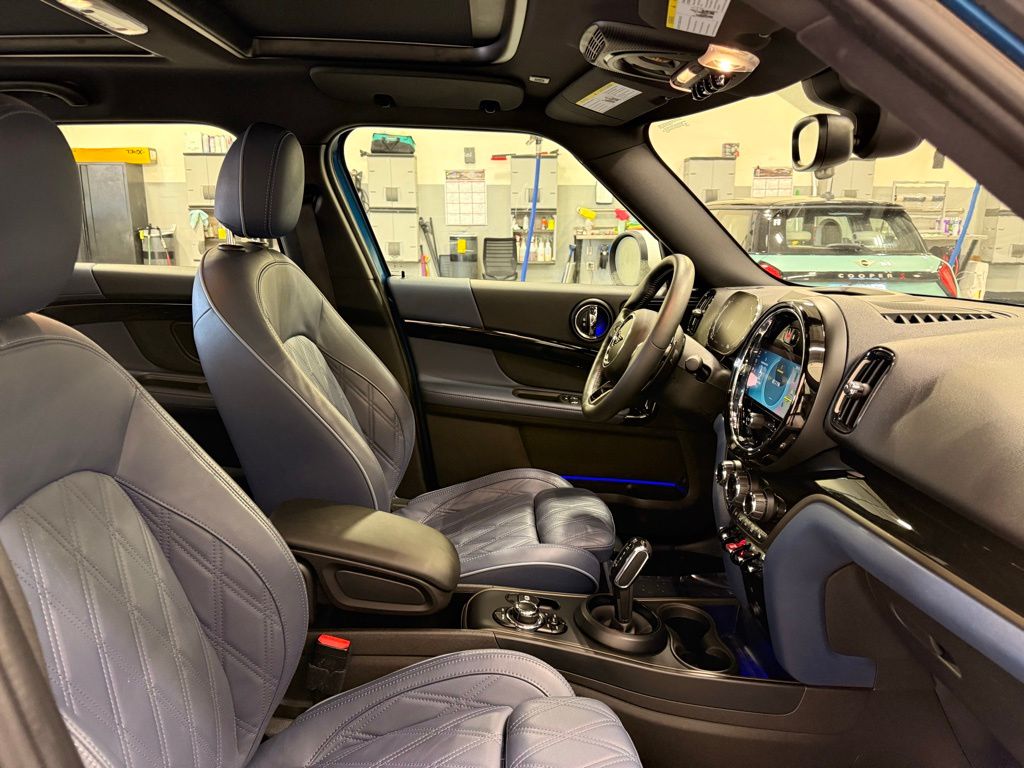 Thumbnail: 2024 MINI Cooper Countryman - 31