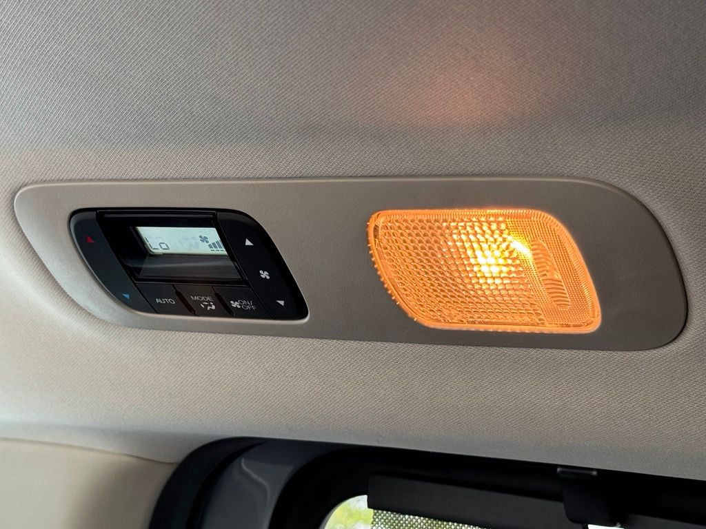 Used 2025 Honda Odyssey Van