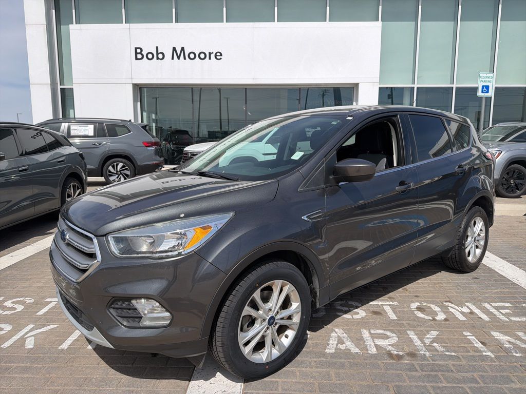2017 Ford Escape SE FWD