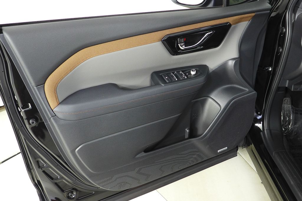 Thumbnail: 2025 Subaru Forester - 11