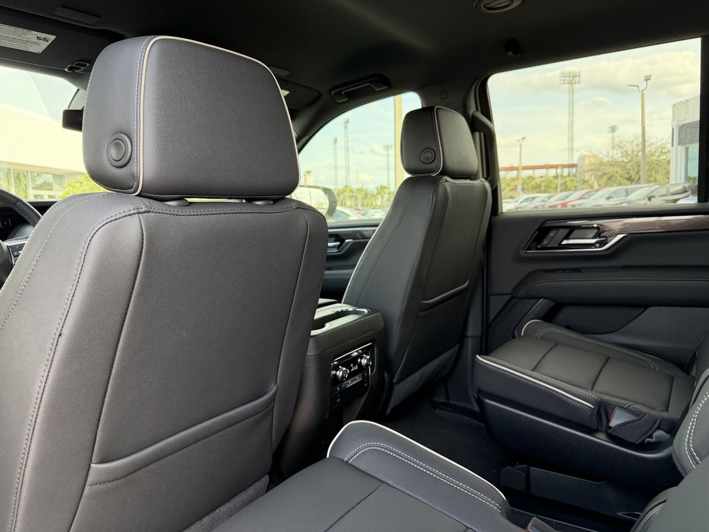 new 2026 GMC Yukon car, priced at $76,005