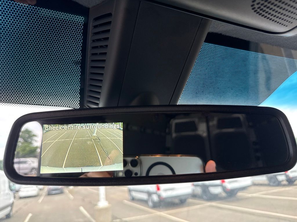 Thumbnail: 2026 Mercedes-Benz Sprinter - 23