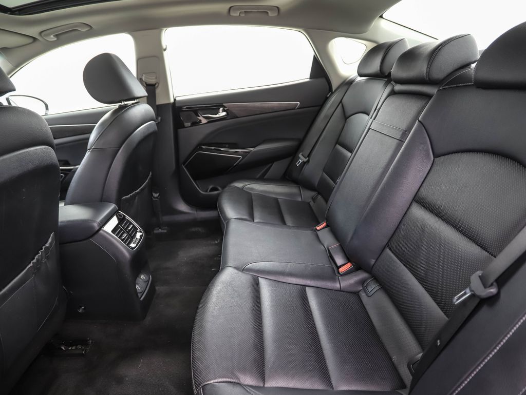 Thumbnail: 2020 Kia Cadenza - 22