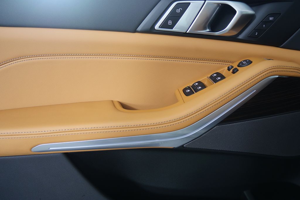 2026 BMW X5 sDrive40i 8