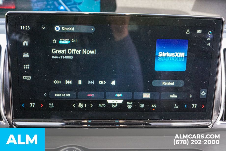 Used 2025 Black Ford Platinum image 43