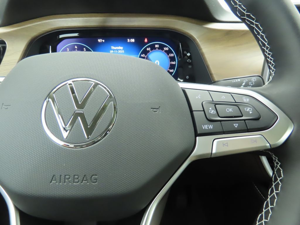 Thumbnail: 2026 Volkswagen Atlas - 12