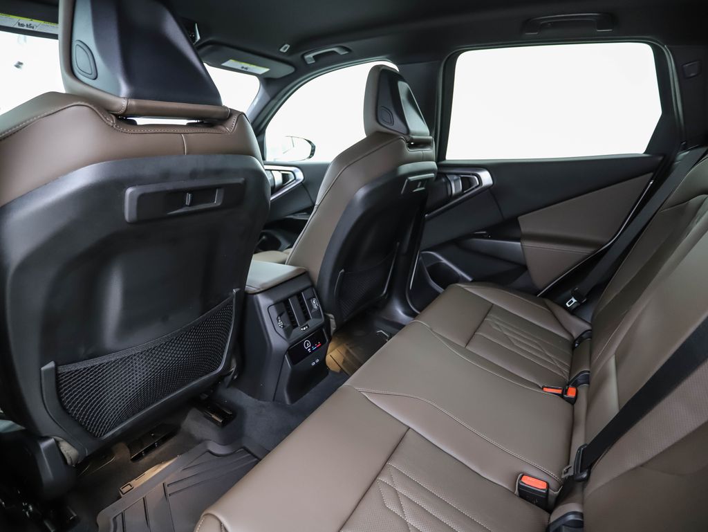 Thumbnail: 2026 BMW X3 - 22