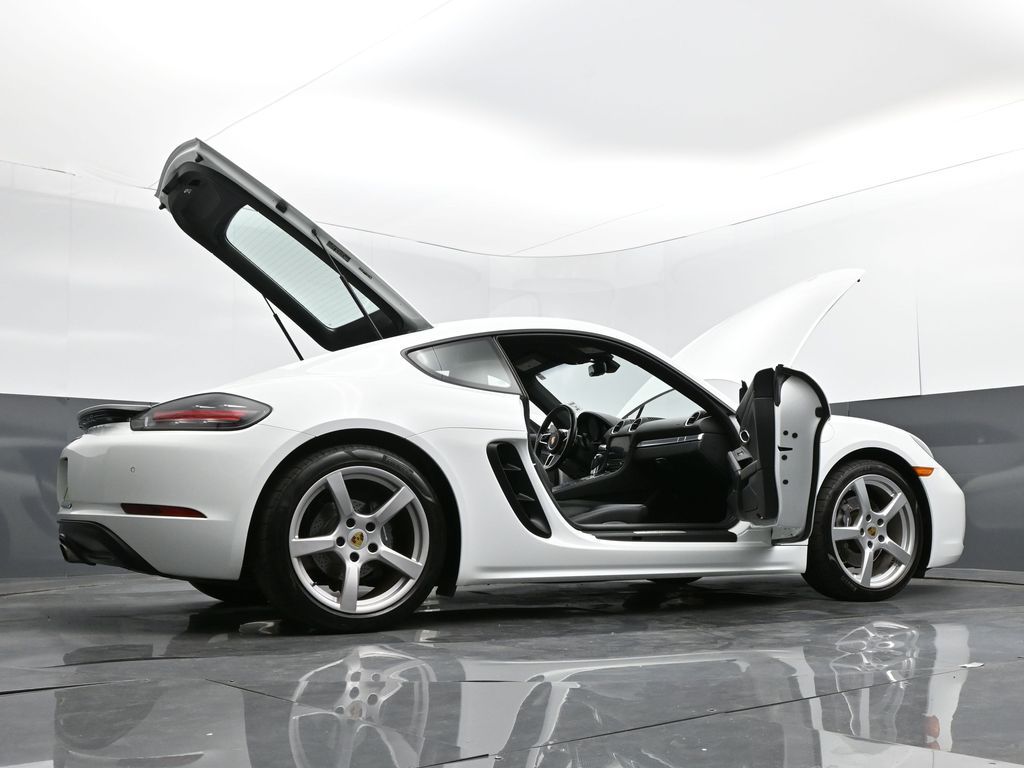 2018 Porsche 718 Cayman 
