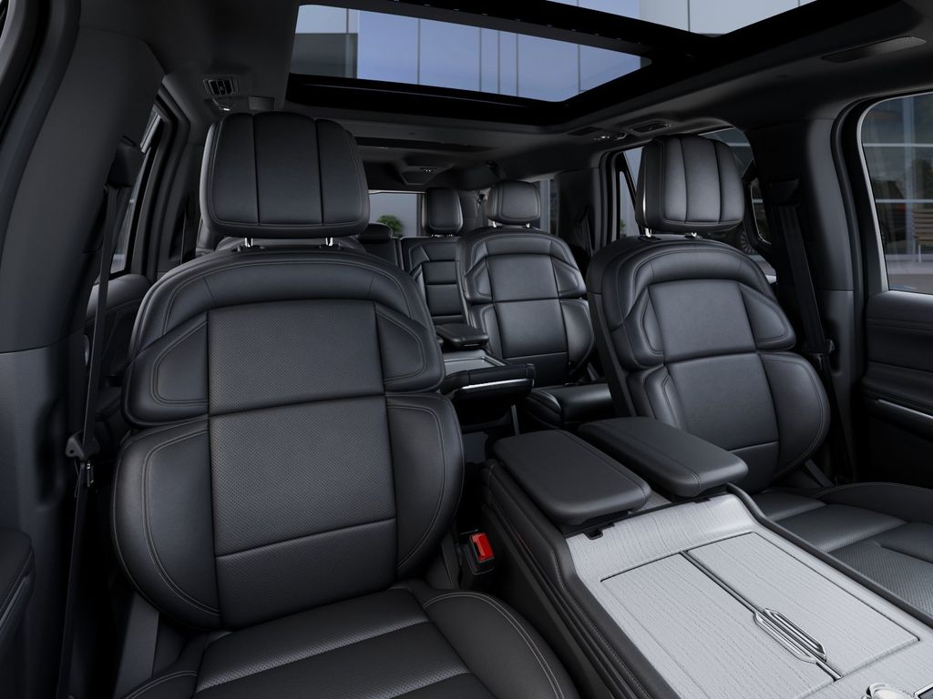 2027 Lincoln Navigator L 
