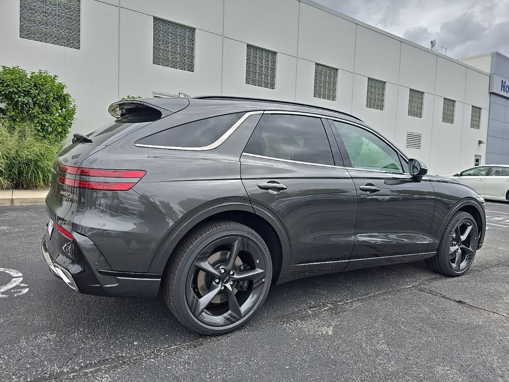 Thumbnail: 2026 Genesis GV70 - 8