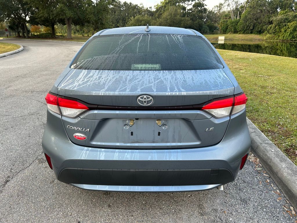 Thumbnail: 2022 Toyota Corolla - 4