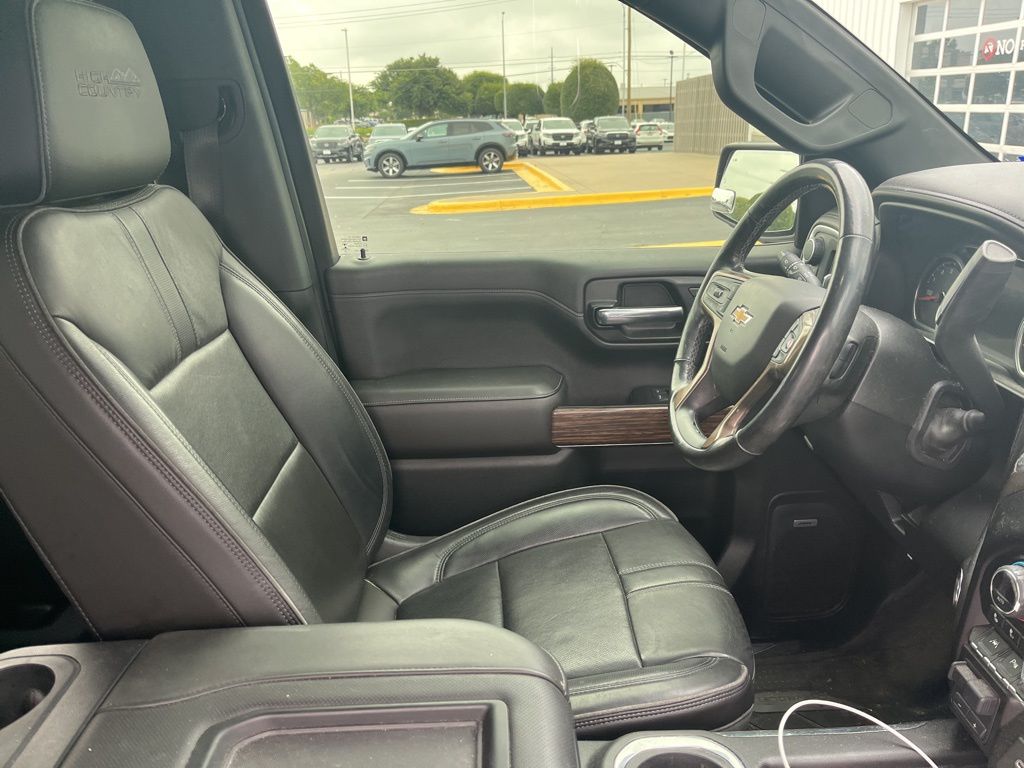 2019 Chevrolet Silverado 1500 High Country 4