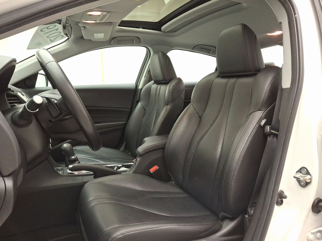 2019 Acura ILX  13